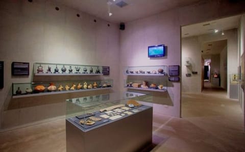 El Brujo Archaeological Tour in Magdalena de Cao, Peru
