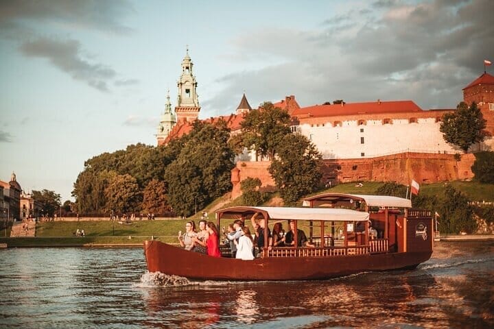 1 Hour Traditional Gondola Sightseeing Vistula River Cruise