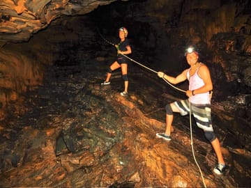 Mantle Cave Adventure in Tingo María, Peru