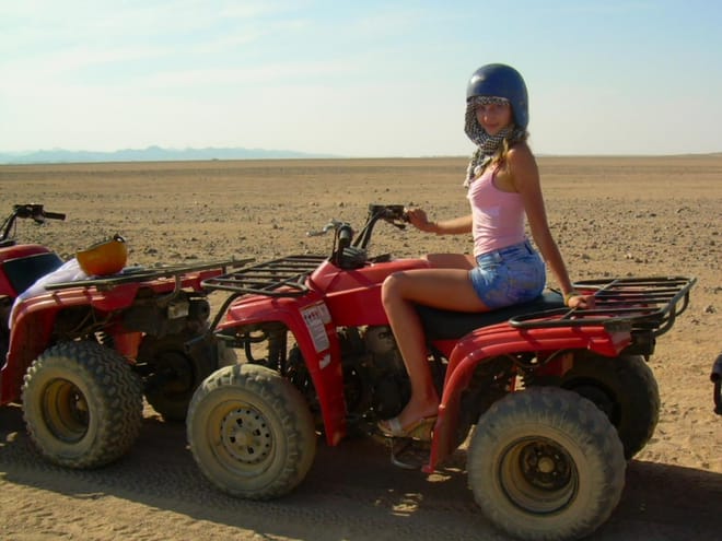 Hurghada Desert Quad Bike Safari i with Traditional Bedouin Dinner and Show photo 4