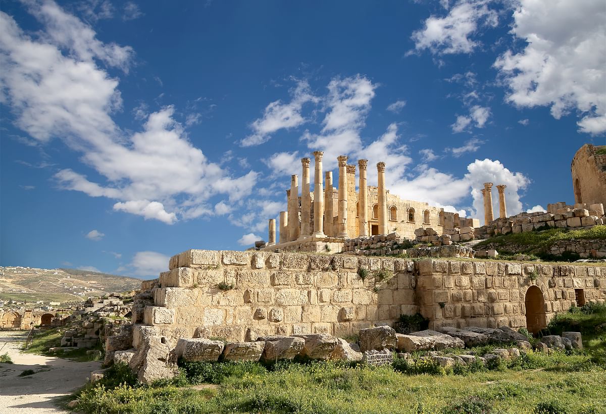 Private Jerash and Ajloun Tour with Amman City Highlights