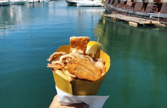 Guided Food Tour with Wine Tastings in Genoa