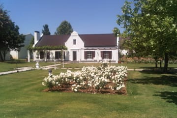 Private Full Day Tour of Stellenbosch Wine Region from Cape Town