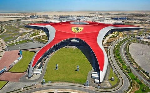 Yas Island Abu Dhabi: 1 Day Pass to Any 2 Theme Parks