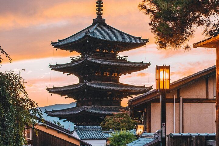 Ultimate Kyoto Walking Tour: Gion, Kiyomizudera & Highlights