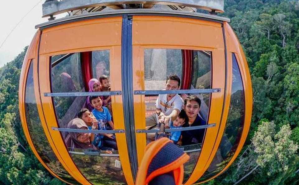Langkawi’s Sky & Splash Tour – Cable Car & Waterfall Wonders”