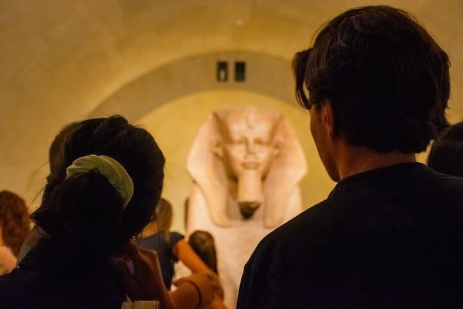 Private Louvre Tour – The Essentials and More with Expert Guide