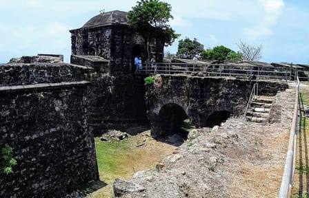 Agua Clara Locks and San Lorenzo Jungle Tour in Panama City