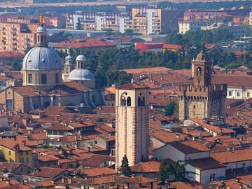 Private Historic Walking Tour in Brescia