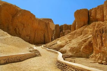 Valley of the Kings Day Tour from Hurghada to Luxor
