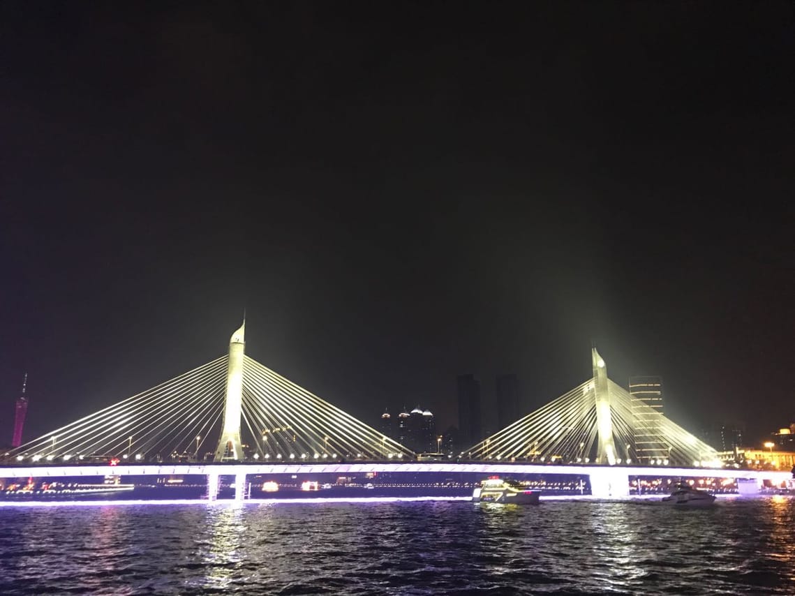 Buffet Dinner at Canton Tower Revolving Restaurant with Pearl River Night Cruise 2