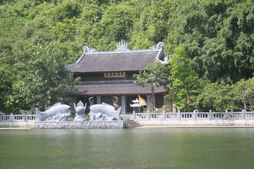 Full-day Exploring Hoa Lu And Trang An Grottoes