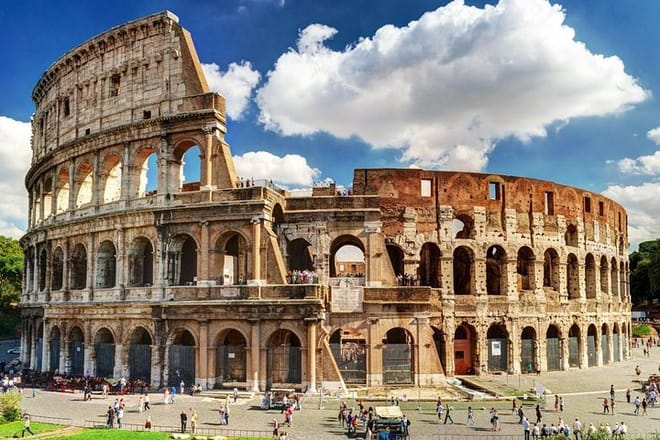 Colosseum Express Skip-The-Line Guided Tour 3