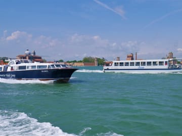Full-Day Venice Lagoon Tour: Visit Murano, Burano and Torcello