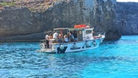 Crystal Lagoon, Comino
