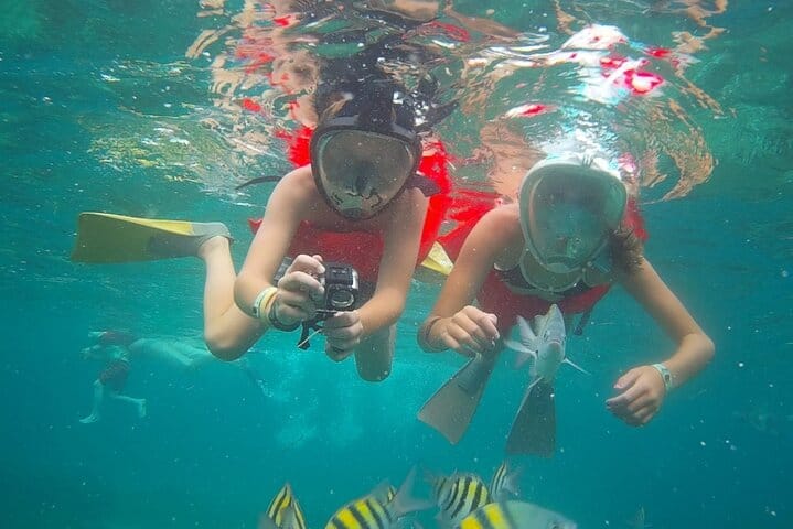 Private Montego Bay Morning Catamaran with Open Bar & Snorkeling 9