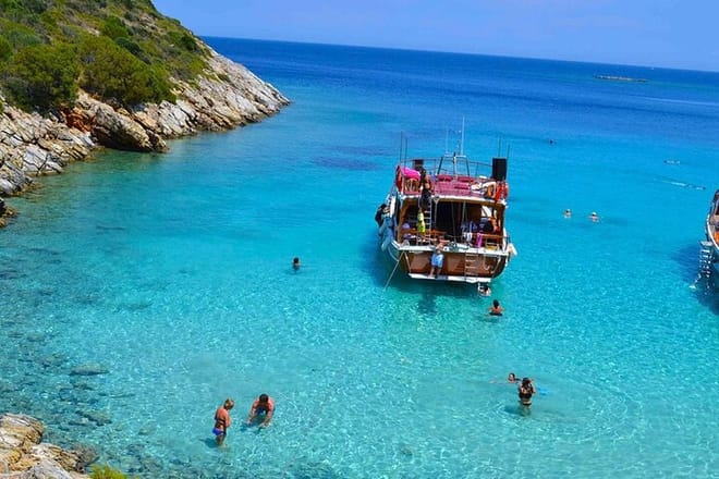 Pirate Boat Tour in Bodrum with Lunch & Fresh Fruit  2
