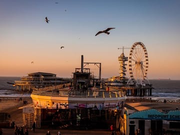 Day Trip to Rotterdam, Delft, and The Hague from Amsterdam
