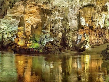 Phong Nha Ke Bang Cave Adventure