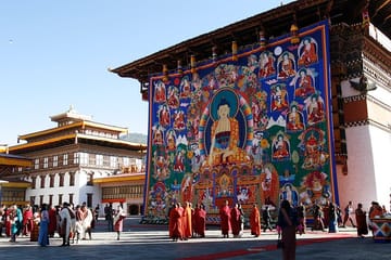 6-Day Cultural and Hiking Tour of Bhutan's Paro and Punakha