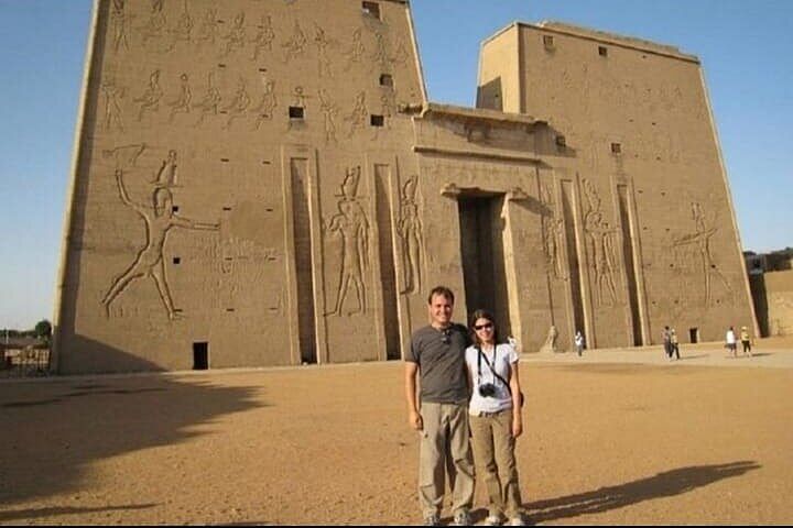 Private Tour from Aswan to Luxor: Explore Egypt’s Majestic Temples