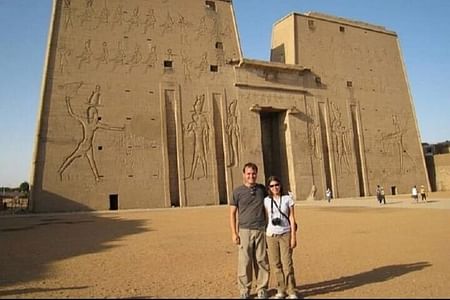 Private Tour from Aswan to Luxor: Explore Egypt's Majestic Temples