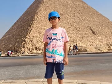 Private Giza Pyramids Tour with Egyptologist Guide