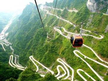 One-Day Zhangjiajie Tianmen Mountain Tour