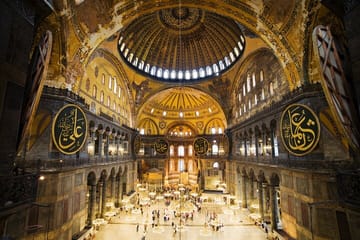 Private Guided Highlights Tour of Istanbul's Iconic Landmarks