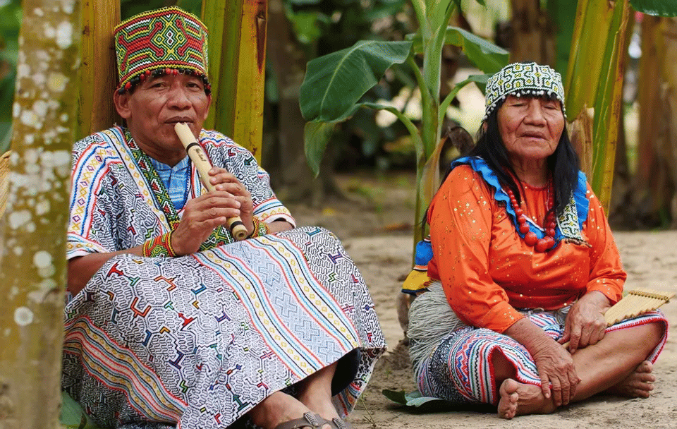 Explore Yarinococha Lake and Pink Dolphins in Pucallpa