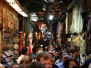 Hanging Church and Islamic Cairo City Tour with Historic Sites