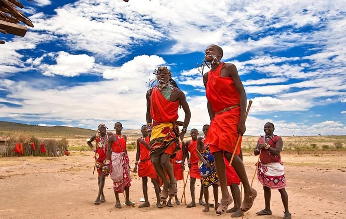 5-Day Private Safari Tour of Maasai Mara and Lake Nakuru