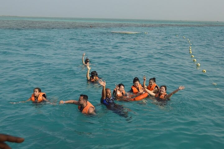 Panorama Semi-Submarine & Snorkeling Tour from Hurghada