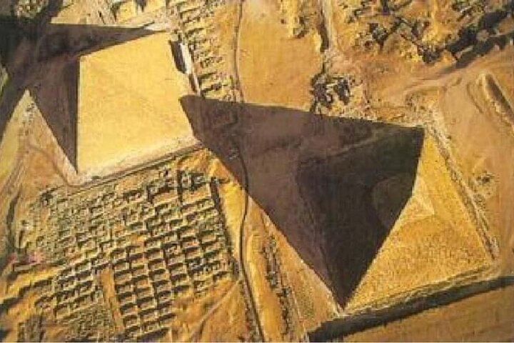 Giza Pyramids Private Tour: Camel Ride & Free Photo Session at Sphinx