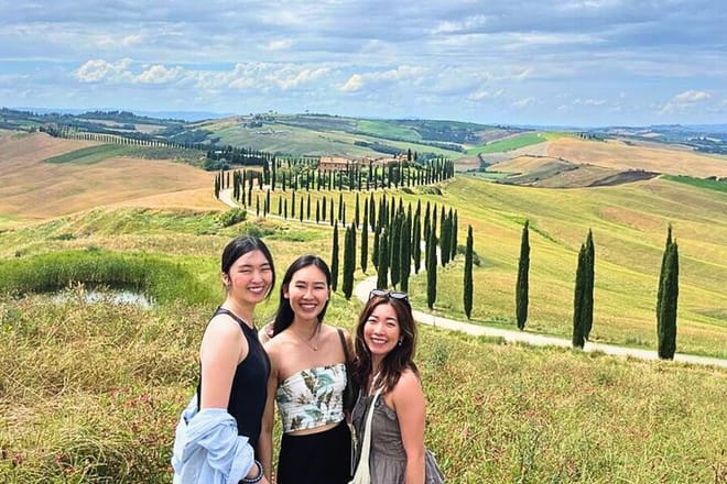 Siena, Cortona, Montepulciano & Val D'Orcia in a Small Group Tour - max 8 pax