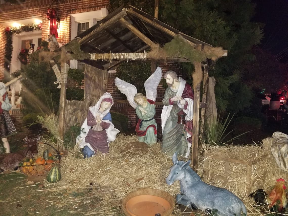 Brooklyn, Dyker Heights - Christmas Wonderland 5