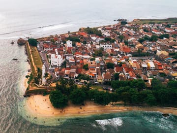 Galle Day Tour: Explore Historic Sites and Beaches