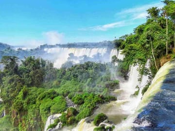 Private Full-Day Iguazu Falls Tour from Buenos Aires