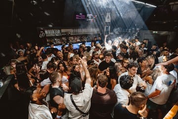 Pub Crawl in Cyclades