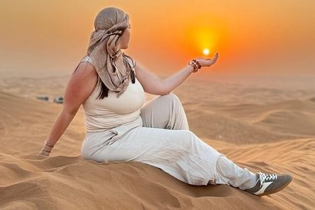 Marrakech: Moroccan dinner with show in Desert Agafay& camel ride