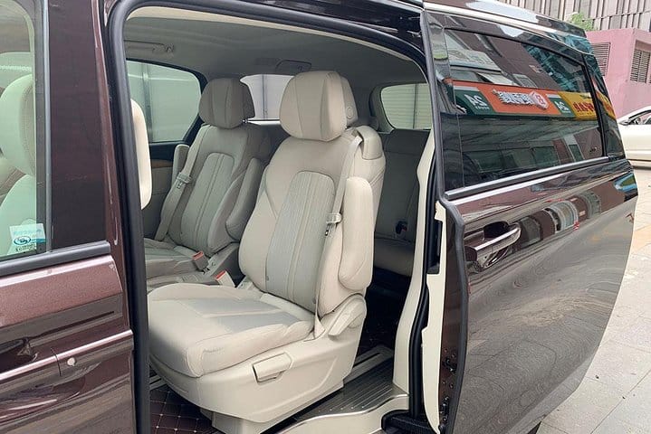 Shanghai hongqiao airport(train) to Pudong airport transfer 5