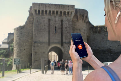 Saint-Malo: Audio Guided Walking Tour (2:40 – 29 audio comments)