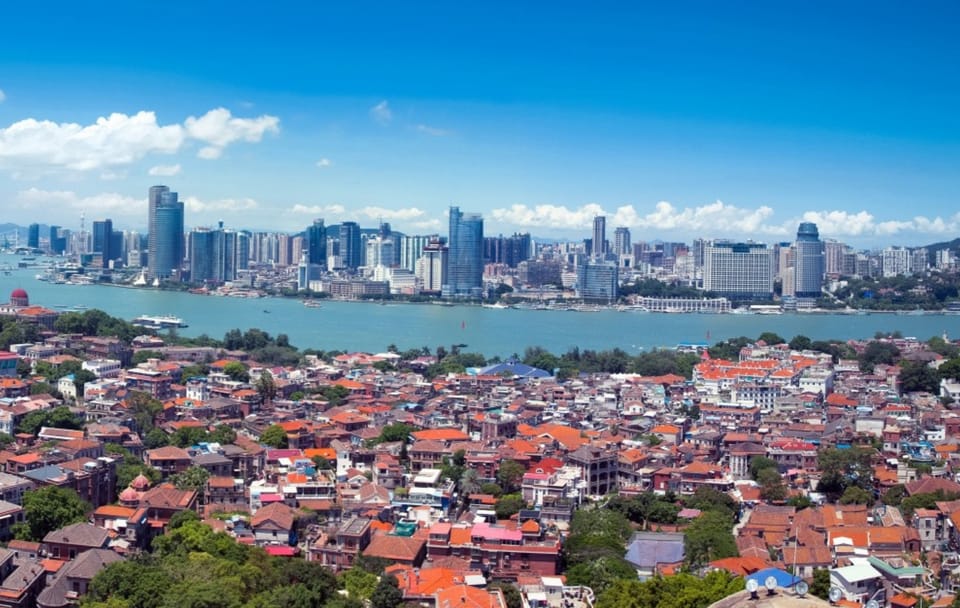3-Day Customized Xiamen and Tulou Cultural Tour