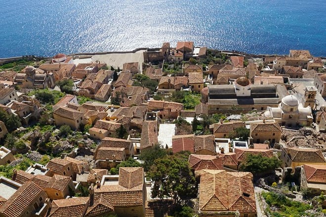 3 Days PrivateTour: Sparta - Mystra - Monemvasia - Mycenae - Epidaurus & Corinth  6