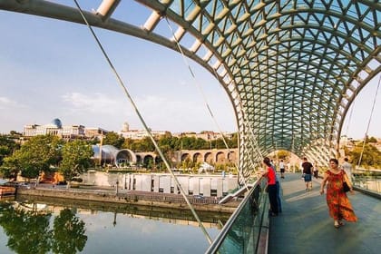 4 Full days in Georgia with private tour, free aiport