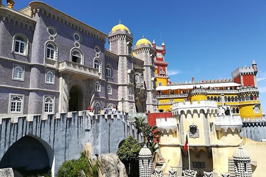 Small Group Tour through the Romantic Sintra & Amazing Cabo da Roca & Cascais