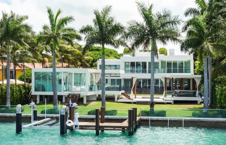 Miami Boat Tour: Millionaire Homes and Skyline Views
