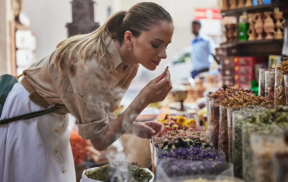 Dubai Private Layover Tour with Round-Trip Airport Transfers