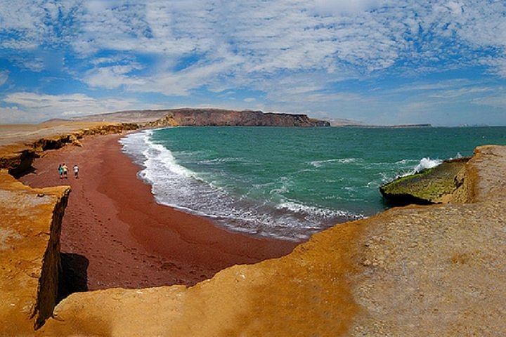 Paracas and Ballestas Islands Adventure: Dunes, Wildlife & Scenic Beauty