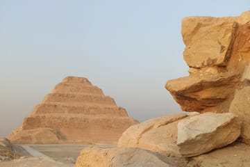 Private Tour of Giza Pyramids and Saqqara in Cairo